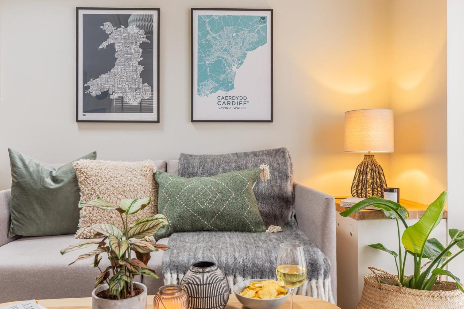 Cohost Partners | Close To City Centre | One Br! Cardiff Eksteriør bilde